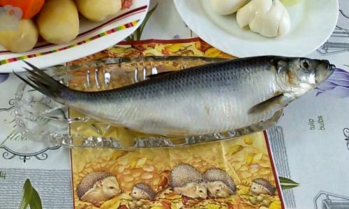 Как почистить селедку быстро и без костей